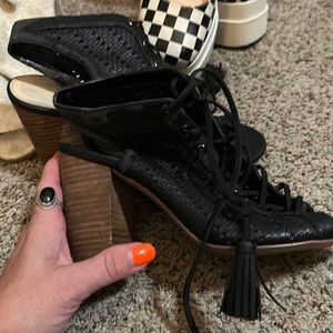 Black heeled booties,Jessica Simpson,